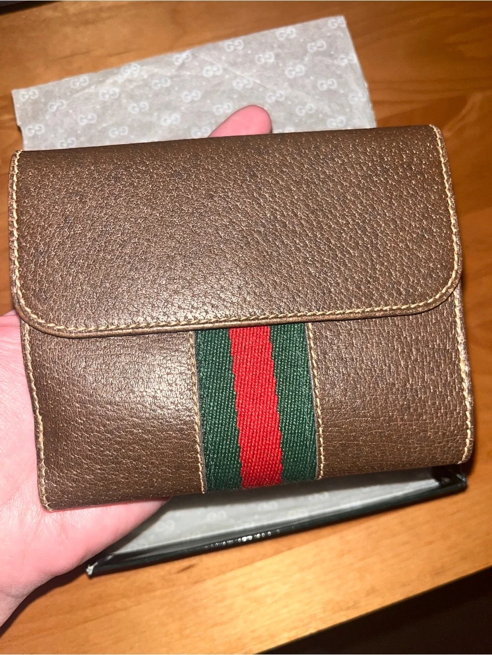 Gucci leather Wallet New W/ Box - Picture 5 of 7